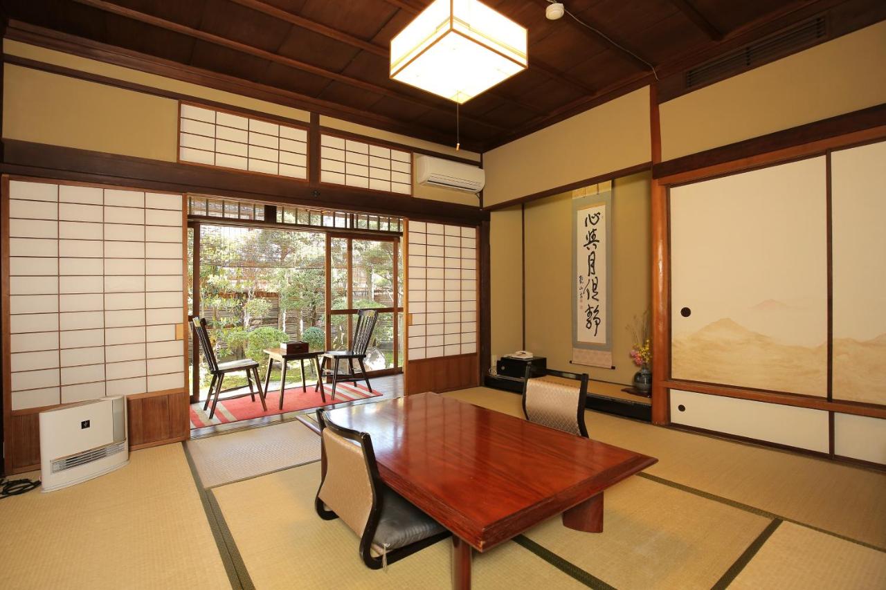 Driepersoonskamer in Japanse stijl