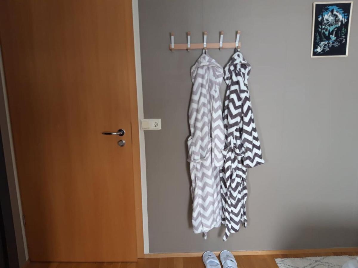 Doppelzimmer mit Gemeinschaftsbad