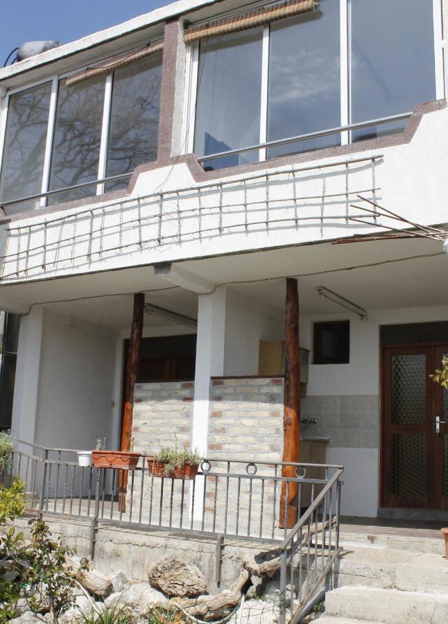 Pataki Studios - B&B