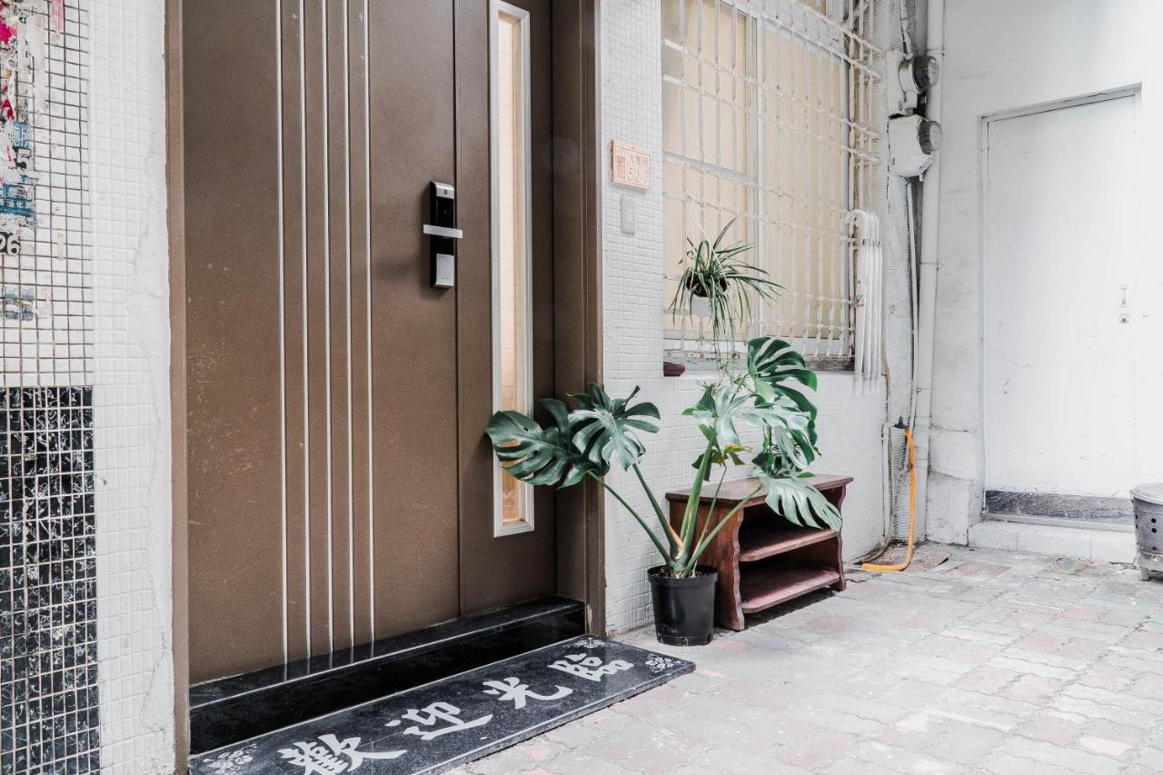 MH Alley - B&B