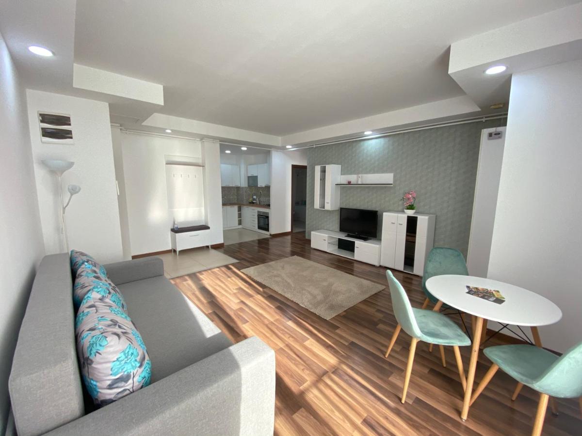 Green Deluxe Apartment Cosmopolis - B&B