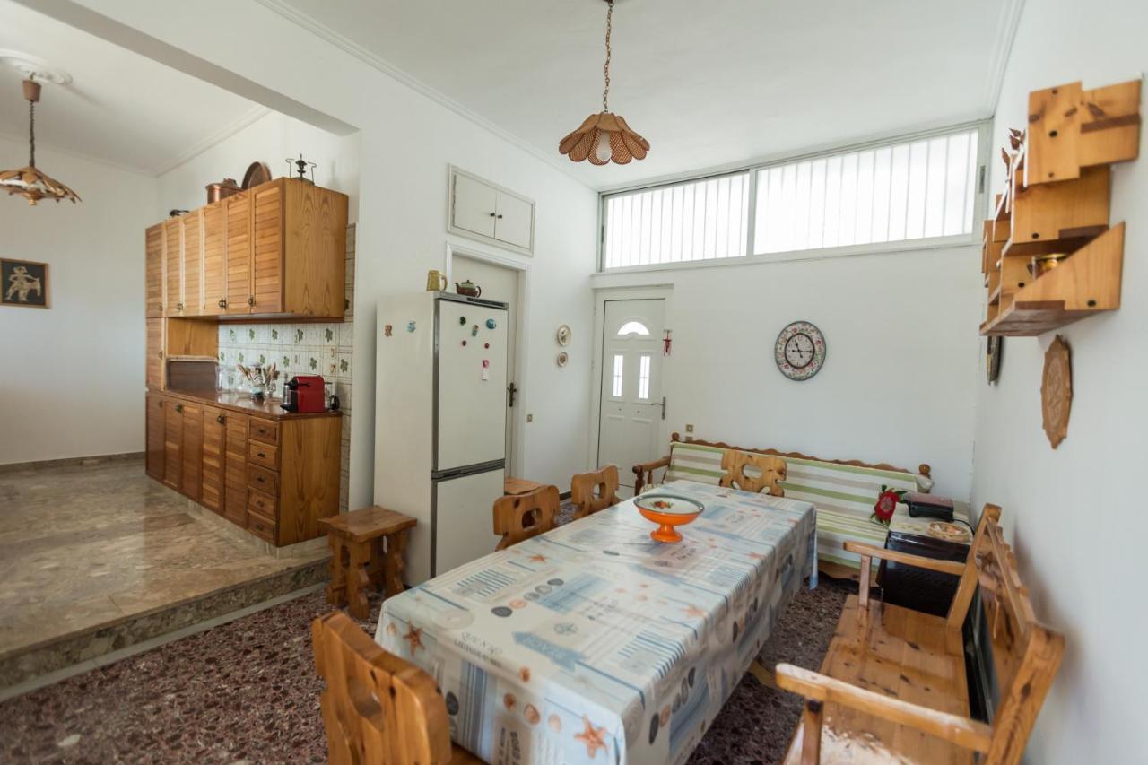 B&B Corinth - villa nicol - Bed and Breakfast Corinth