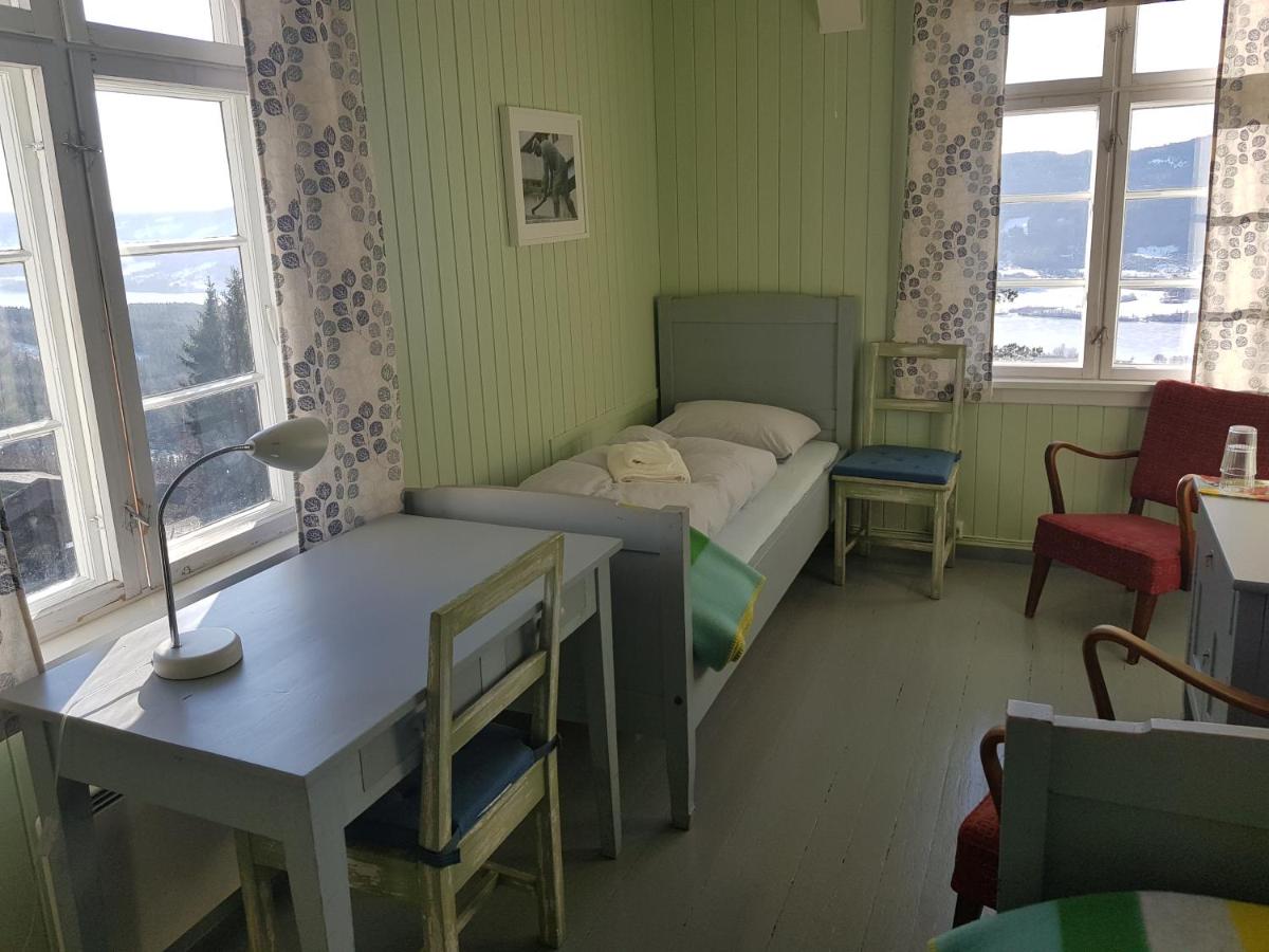 Chambre Lits Jumeaux - Vue sur Lac