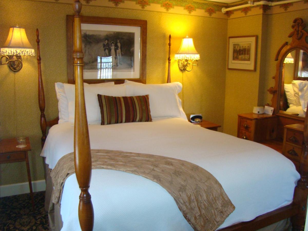 Chambre Lit Queen-Size