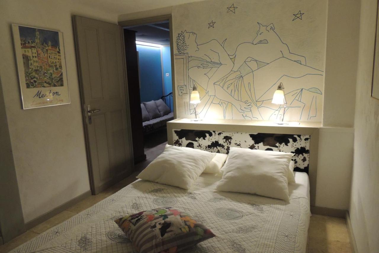 Suite Cocteau