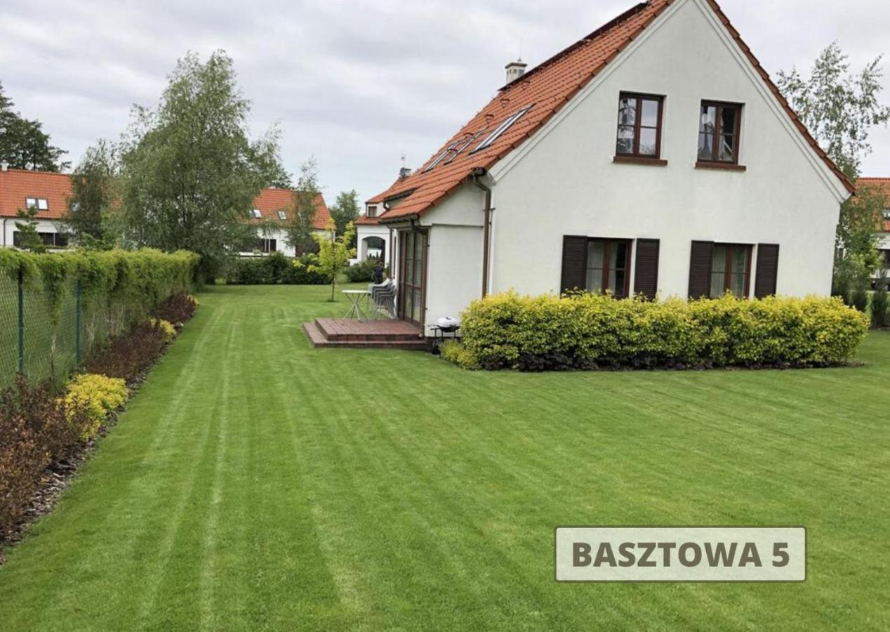 Three-Bedroom Townhouse further from the lake