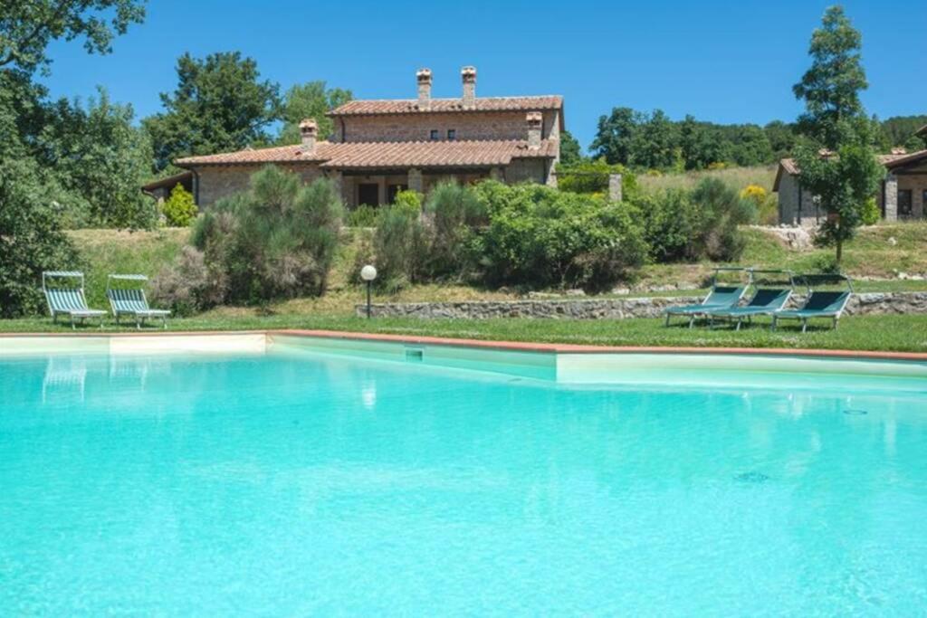 Villa Nocciola Il Poderone - B&B