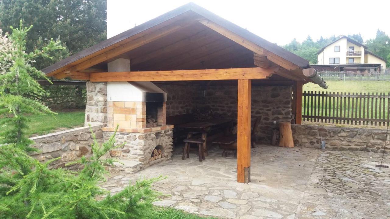 Šumavská roubenka - B&B Vacov