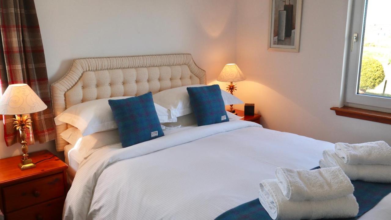 Deluxe Double Room with Garden View