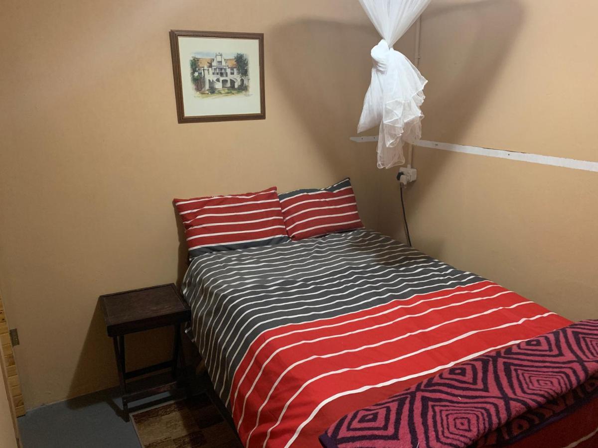 Muqurati Lodge - Dinokeng Game Reserve - Ferienwohnung Klipdrift