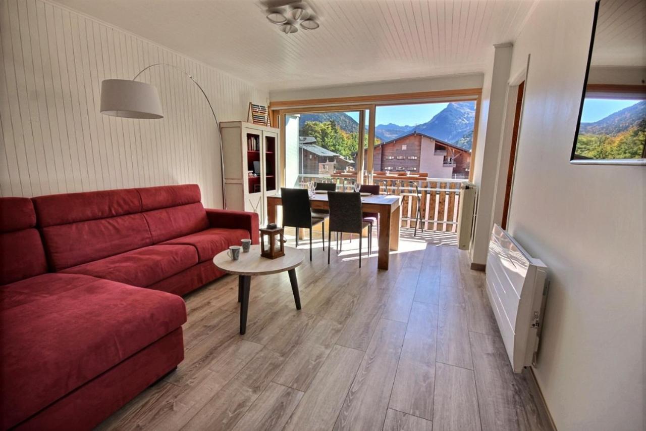 B&B Morzine - APPARTEMENT LUMINEUX AVEC 2 BALCONS - MORZINE - 6 PERSONNES - NANTAUX 17 B - Bed and Breakfast Morzine