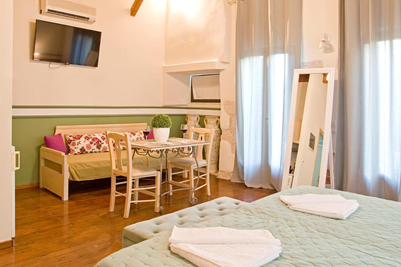 Twin Room with Balcony