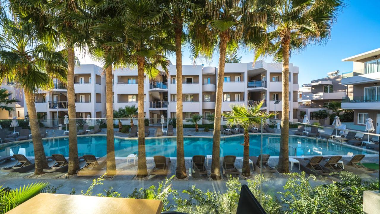 Marika Beach Hotel - B&B