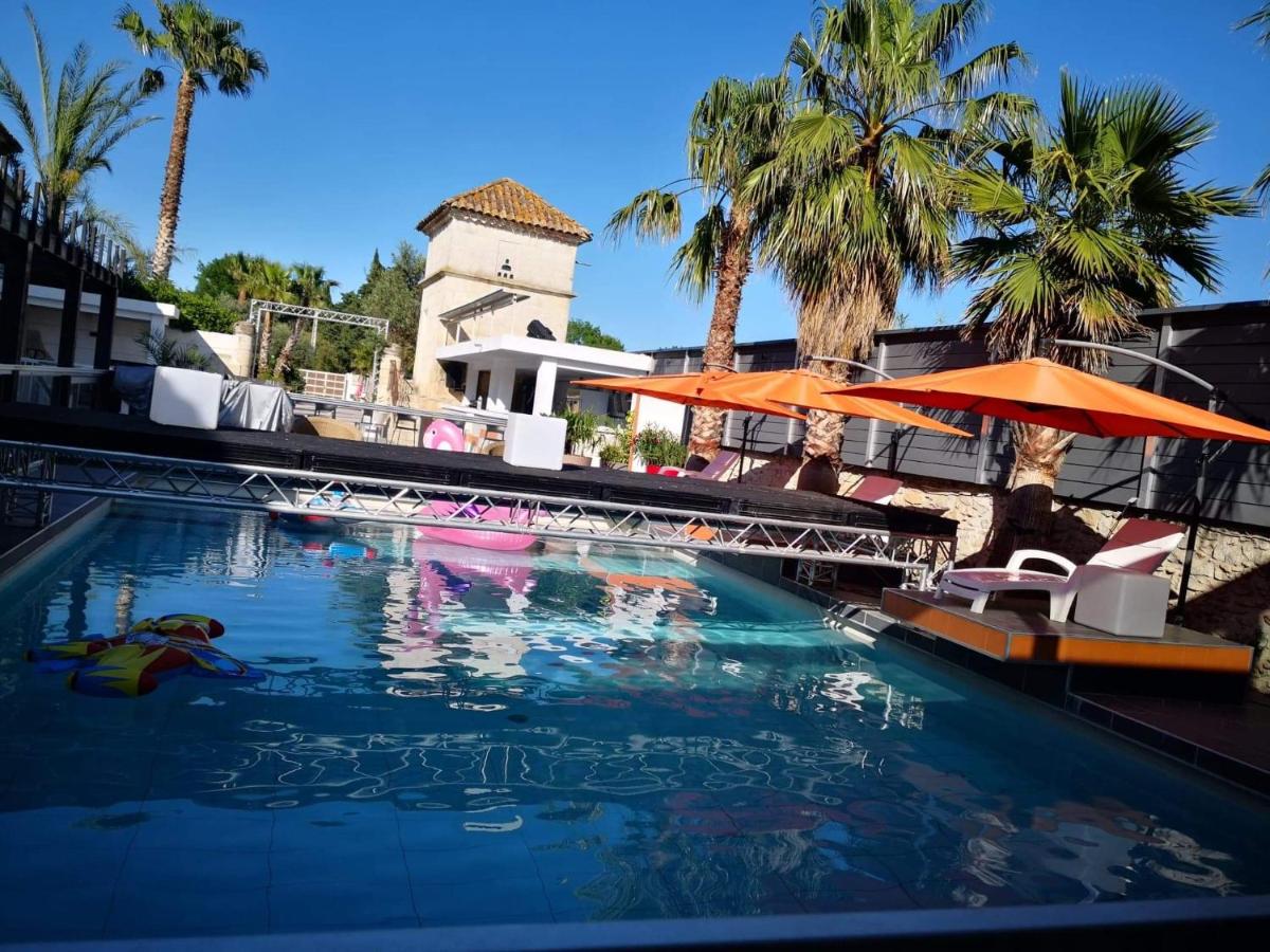 Mas La Farelle Chambre d'hote,Fitness & Salle de jeux Gratuite & SPA en supplément - Chambres d’hôtes
