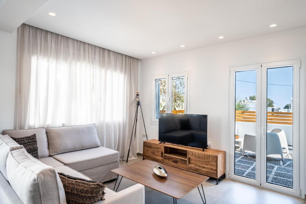 Thira Gold Suites - B&B Firá