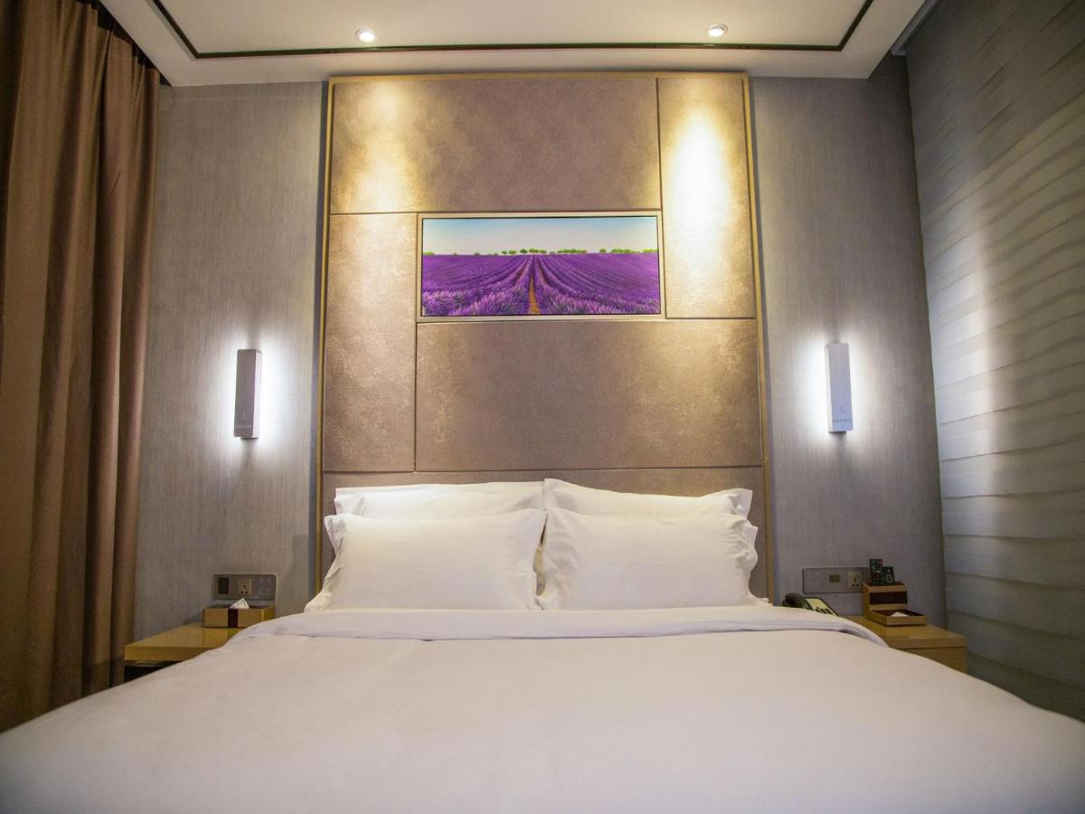 Lavande Hotels Longnan Changjiang Avenue