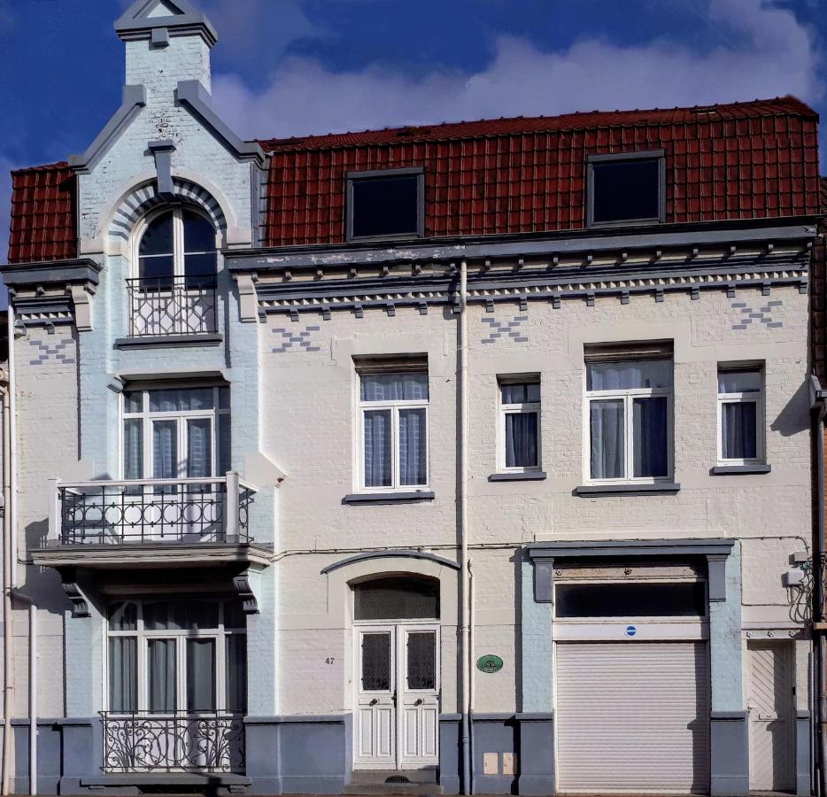 Gîte La Villa Perroy à proximité de la plage - B&B