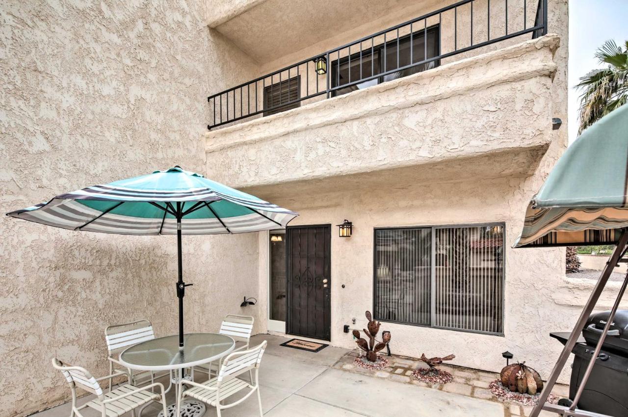 B&B Lake Havasu City - Townhome with Pool Access - 1 Mi to Crazy Horse! - Bed and Breakfast Lake Havasu City