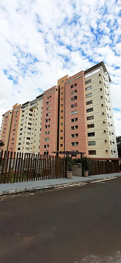 FLAT NO MELHOR DO RIO QUENTE 800m HOT PARK - Bed and Breakfast Rio Quente