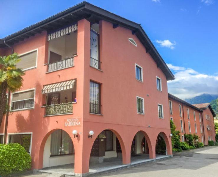 Ferienwohnung mit Garten und Pool in Ascona - B&B