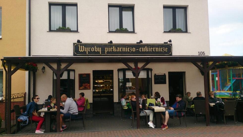 Pokoje Gościnne Nad Cukiernią w centrum miejscowości. - Ferienwohnung Jastarnia