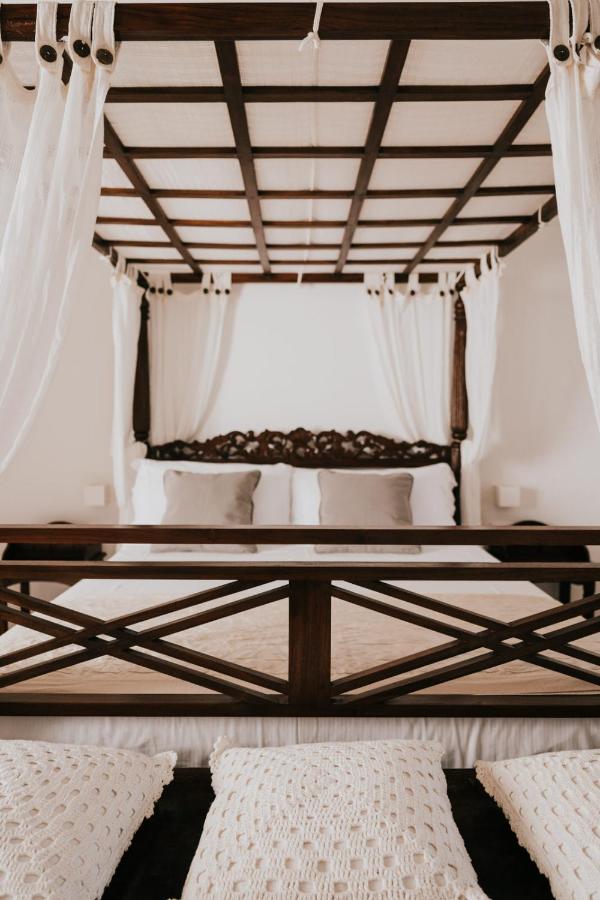 Kamer met Kingsize Bed en Uitzicht op de Tuin