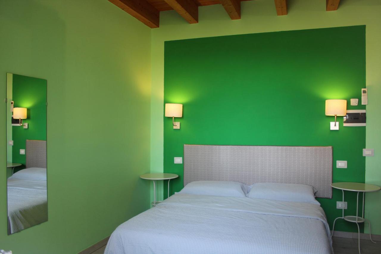 Large Single Room
