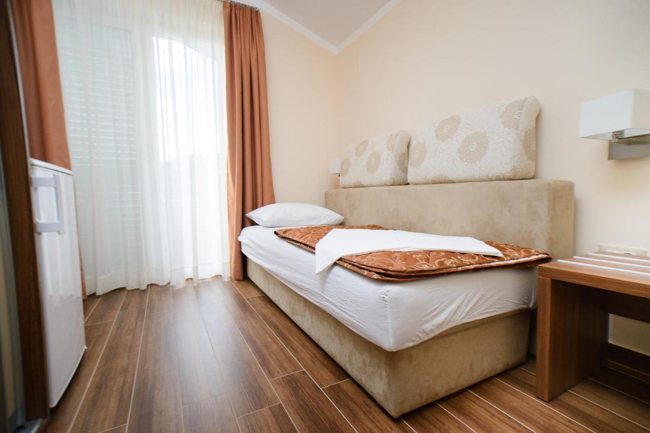 Villa Gradina - B&B Baška Voda