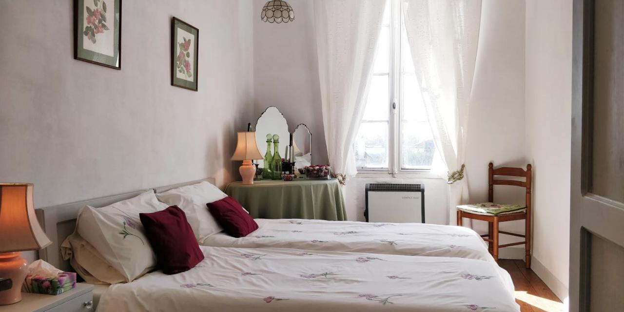Chambre Lit Queen-Size Deluxe