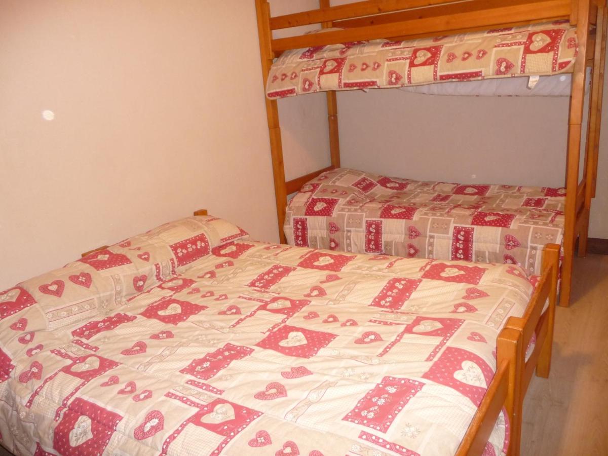 Economy Quadruple Room with Shared Bathroom