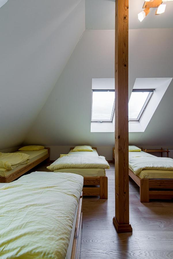 Camera Familiare con Bagno Privato