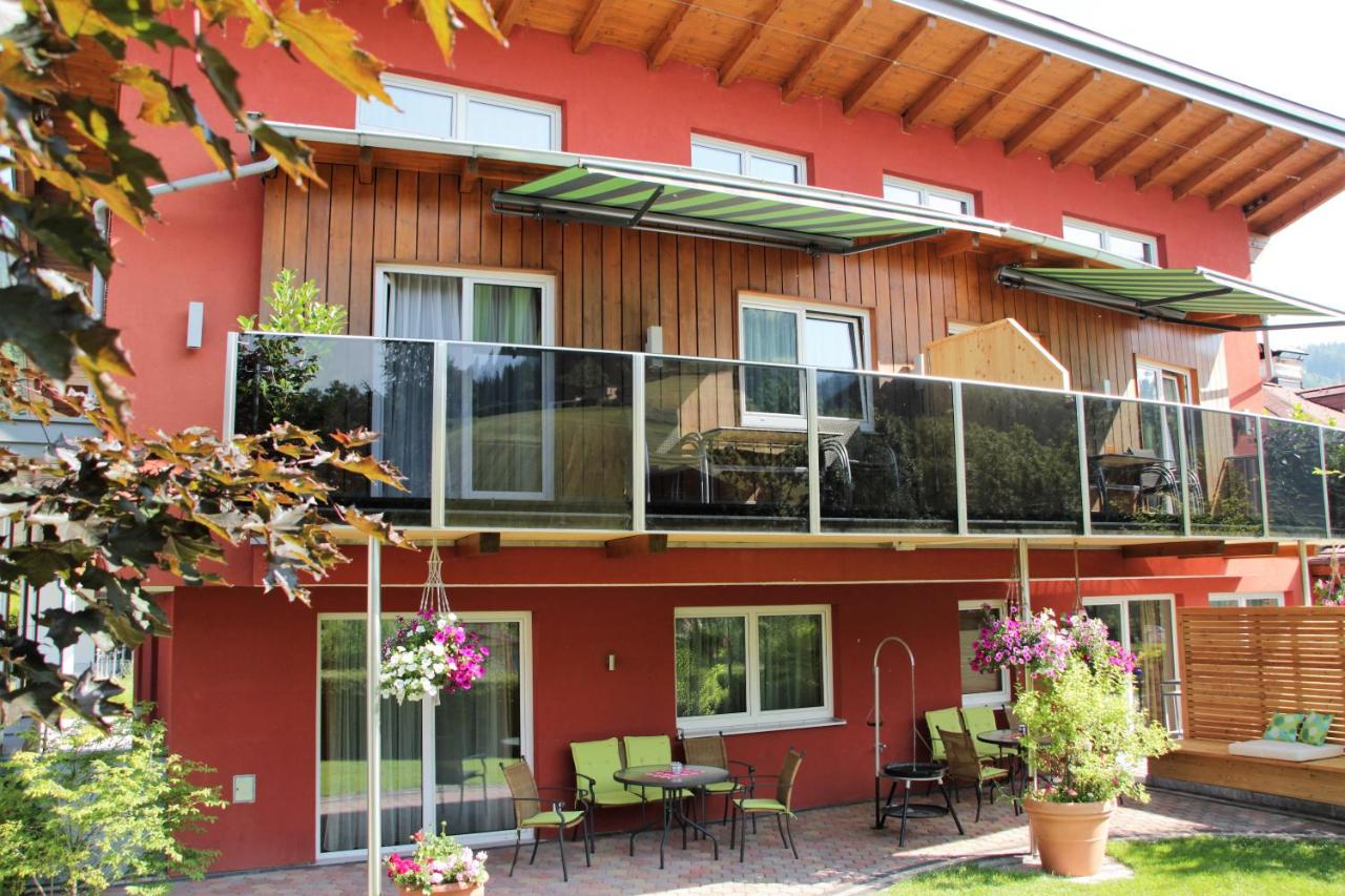 Apartment Dahoam - B&B