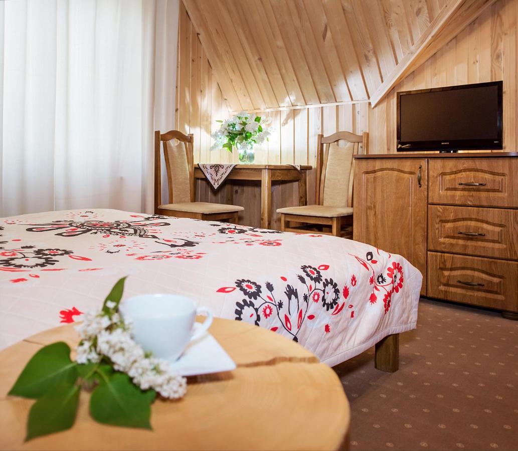 Doppel- oder Zweibettzimmer