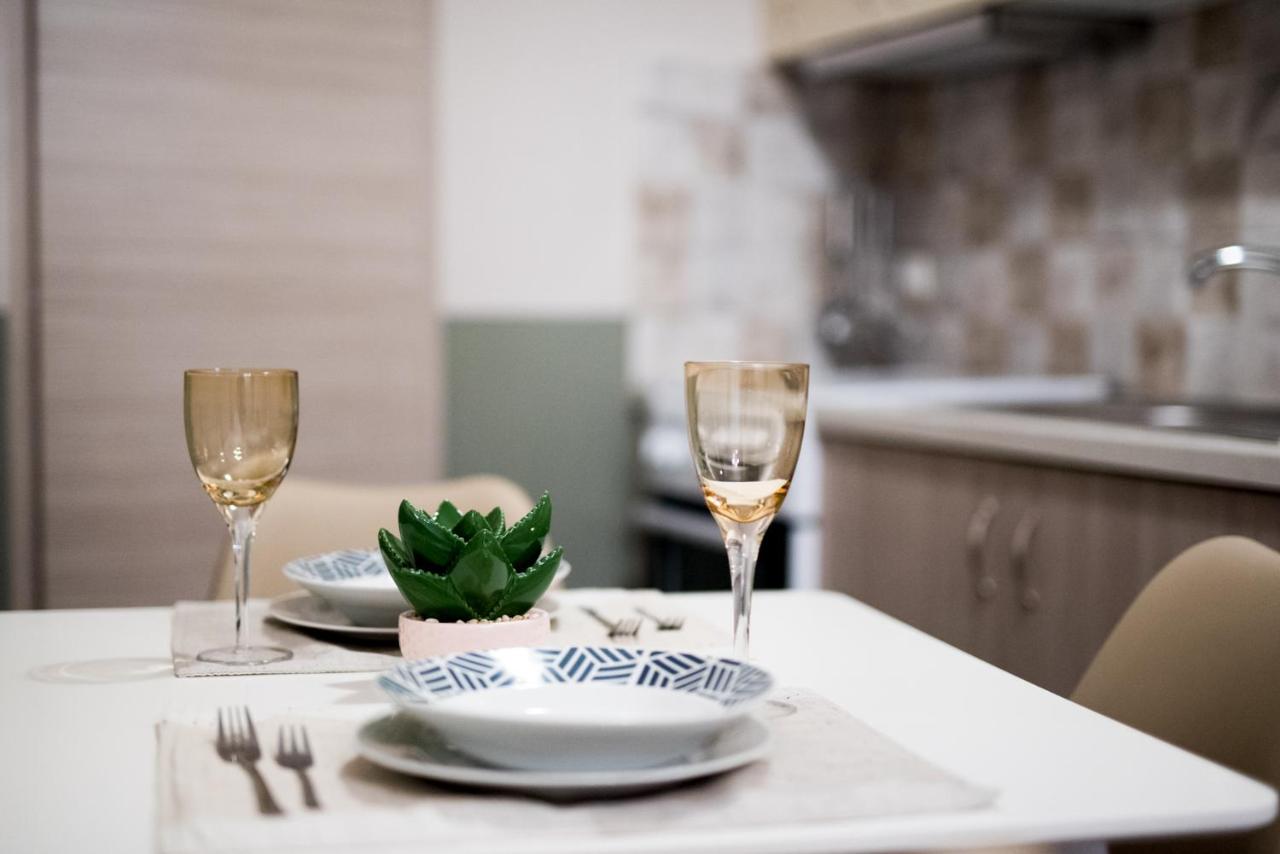 Christi Iuxury Apartment - Bed and Breakfast Préveza