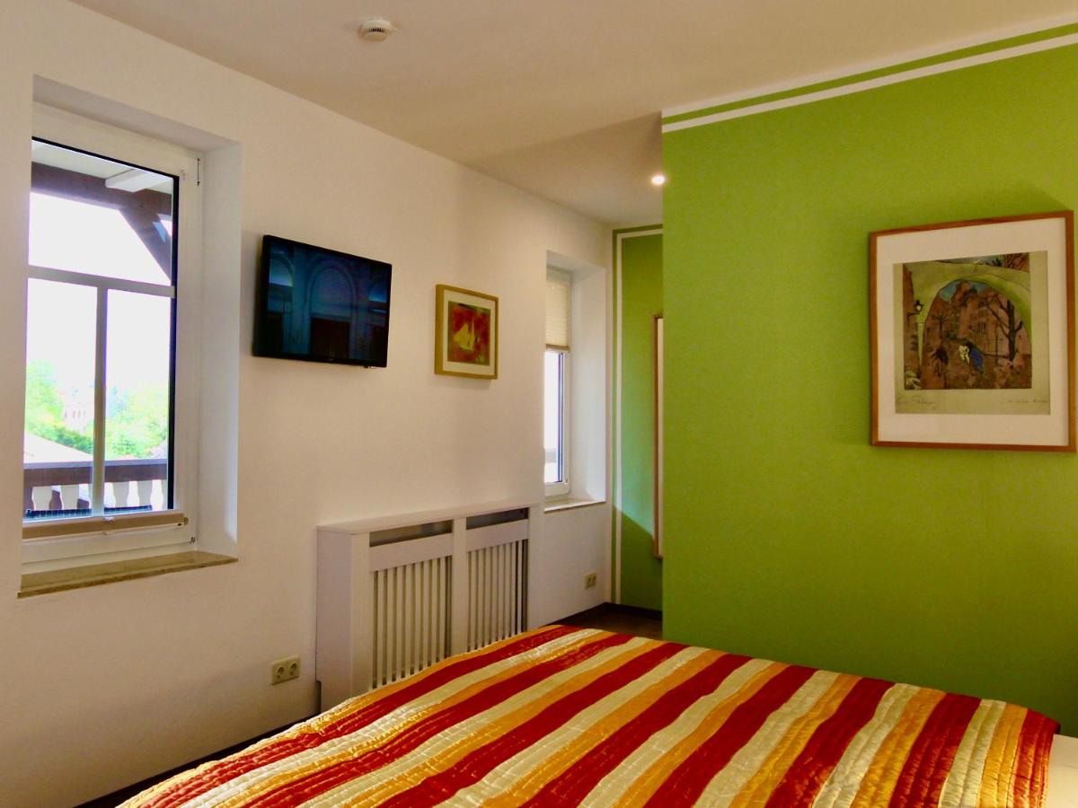 One-Bedroom Apartment- Brinkstr 26