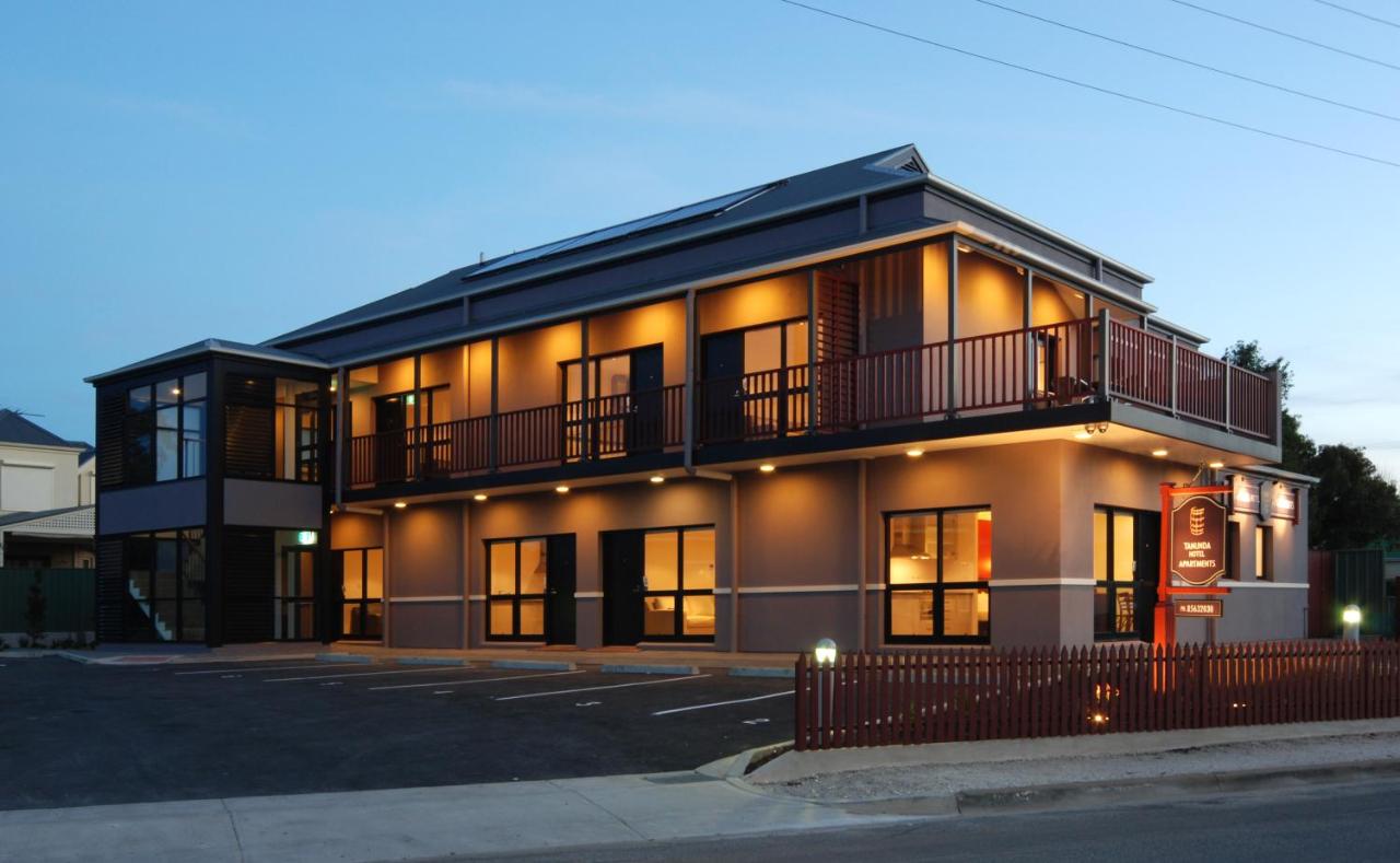 B&B Tanunda - Tanunda Hotel Apartments - Bed and Breakfast Tanunda