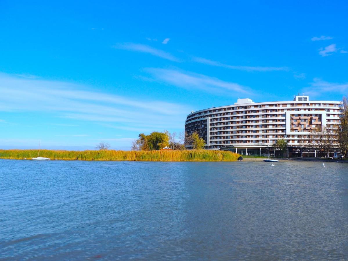 Club218 Holiday Apartman Siófok - Ferienwohnung