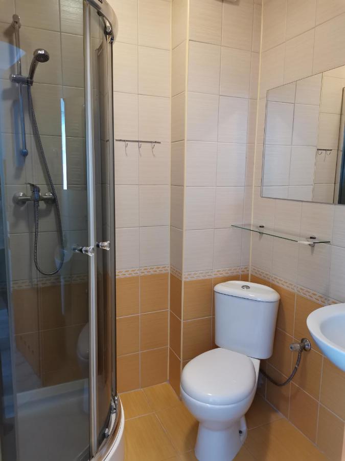 Double or Twin Room with Bathroom