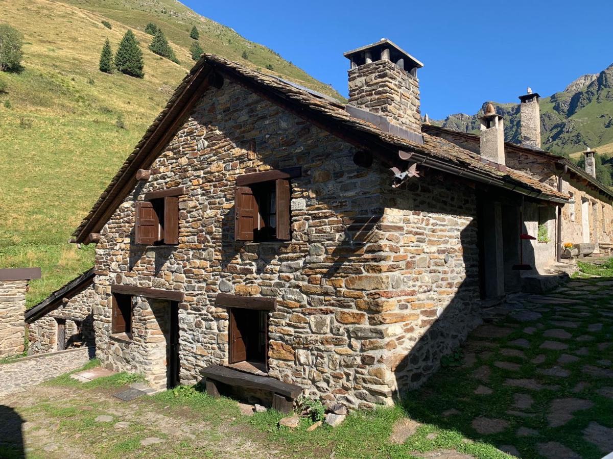 Baita Mirellina - Case di Viso - B&B Ponte di Legno