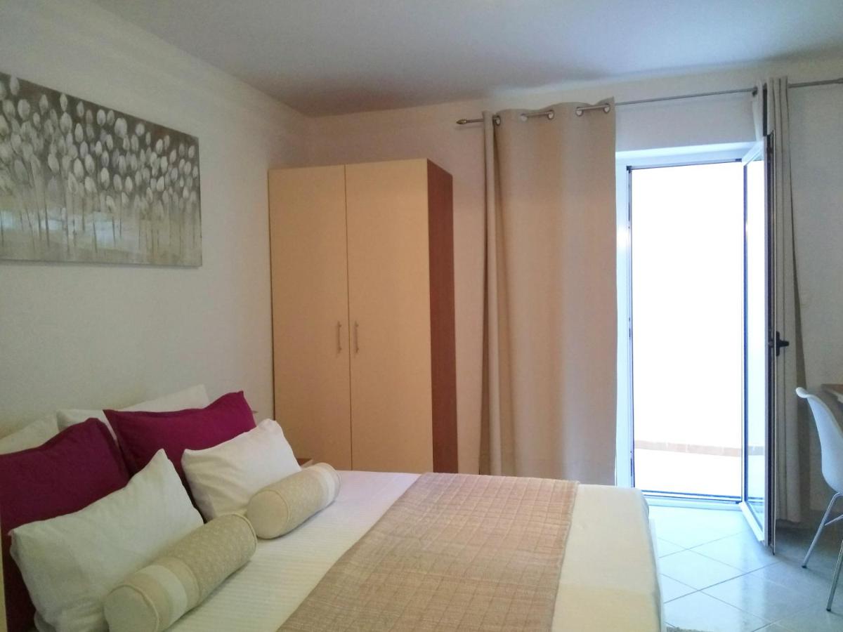 Apartment - Ground Floor (2 Adults)