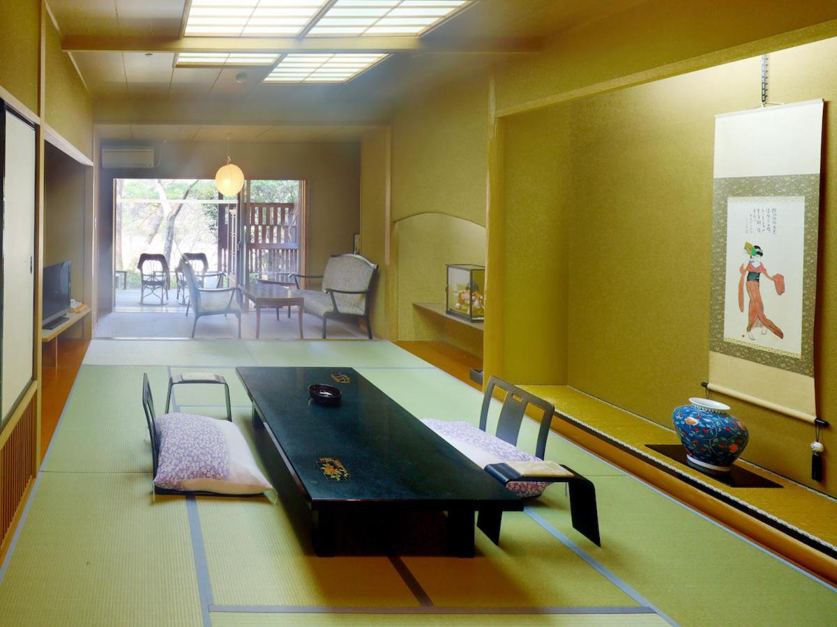 Japanese-Style Superior Room