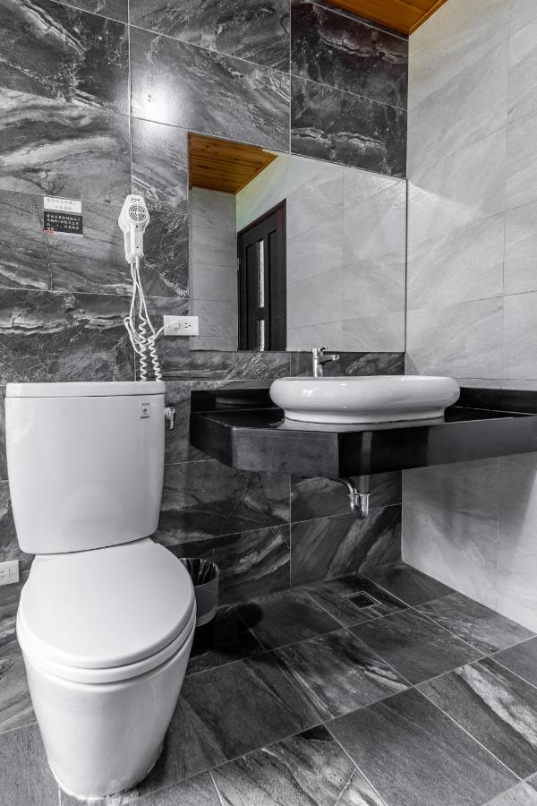 Deluxe Quadruple Room with Bath