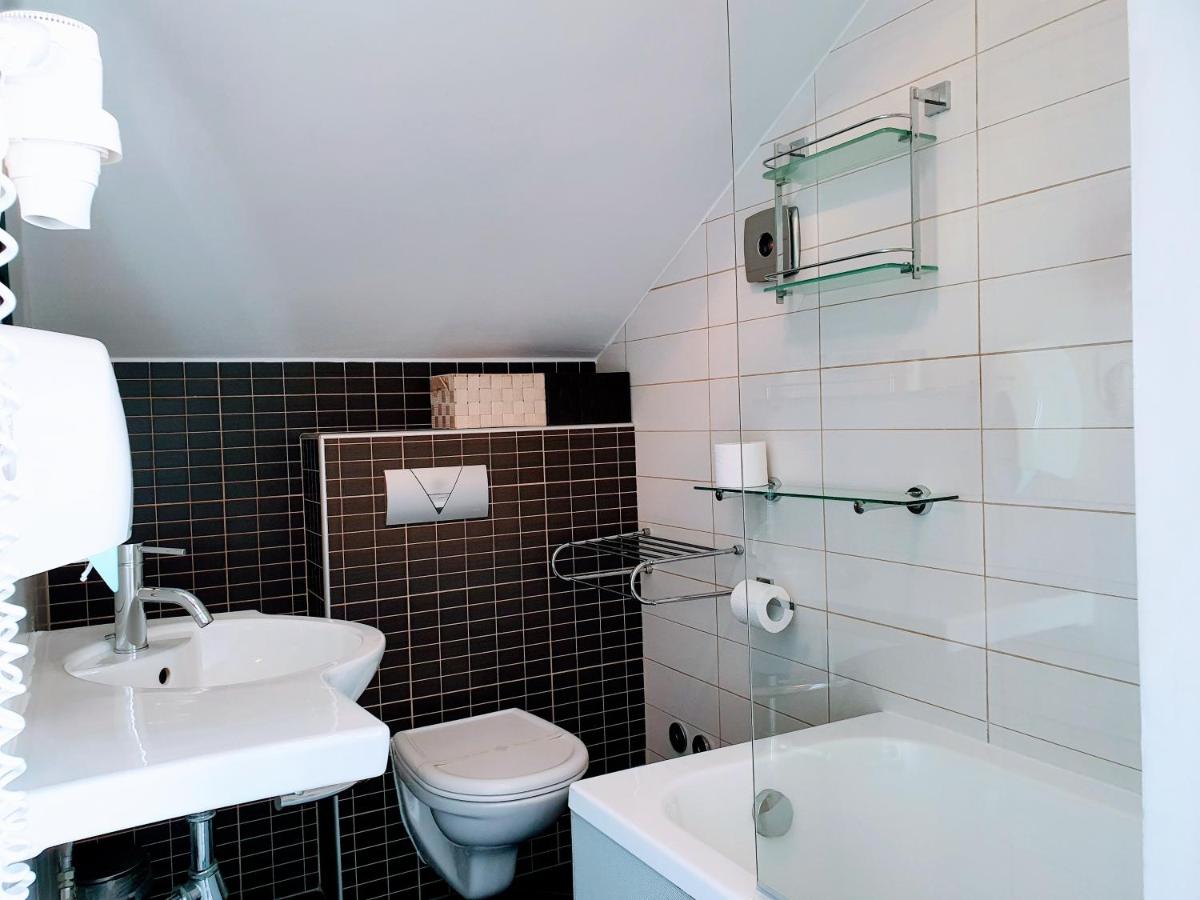 Appartamento con Balcone e Vista Mare