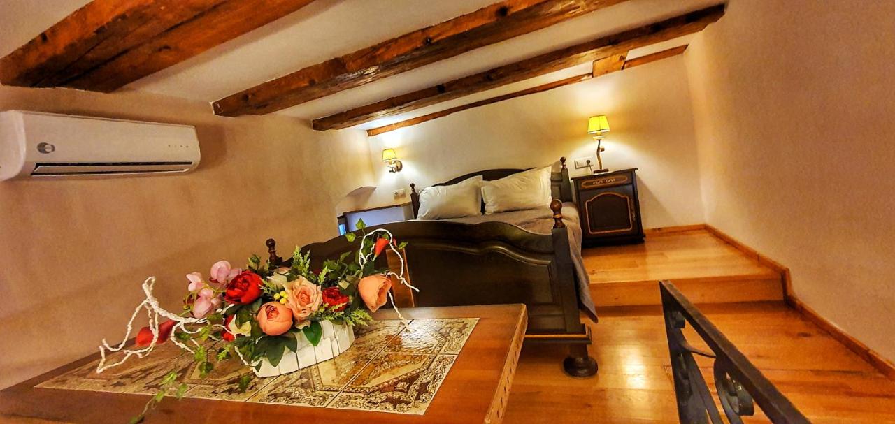Camera Matrimoniale Familiare con Loft