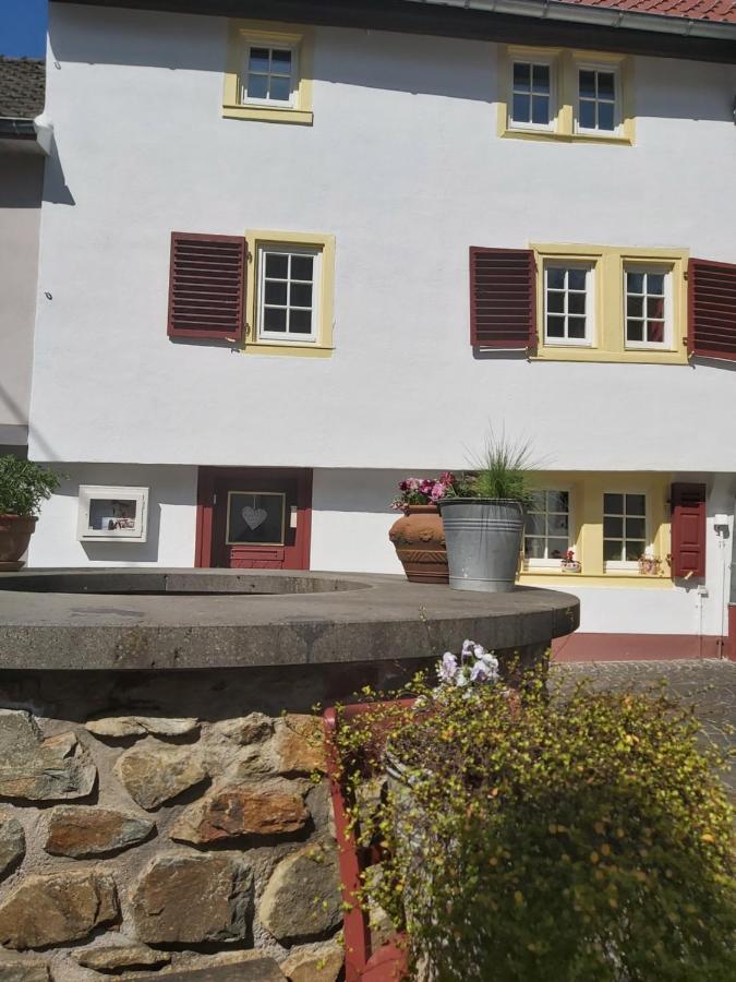 Charmanter Fachwerktraum an der Stadtmauer - Ferienwohnung Stromberg