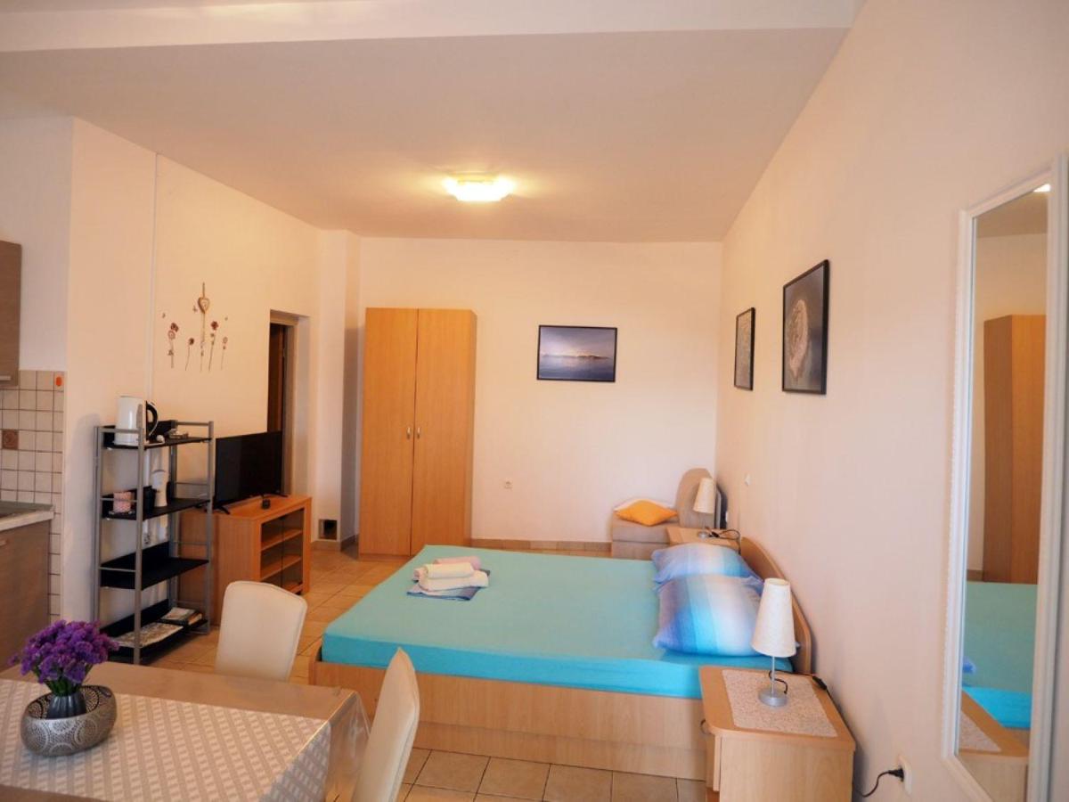 Studio-Apartment mit Meerblick