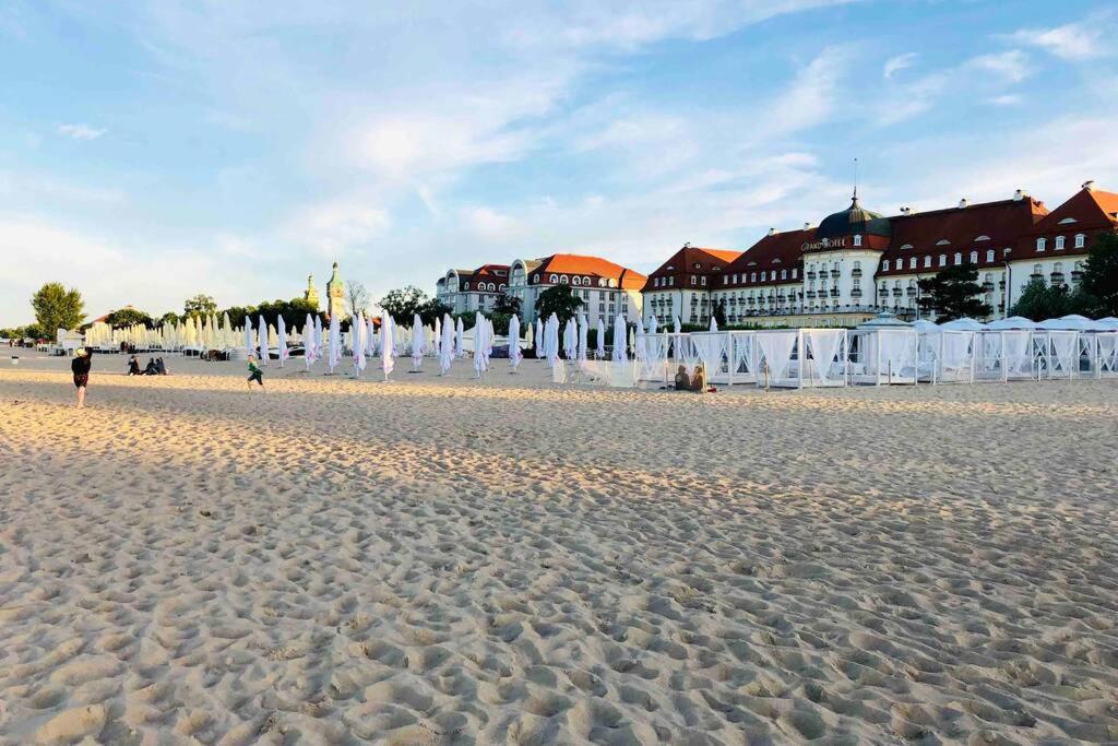 Seaview Apartament z Balkonem i Widokiem na Morze - Praia Apartments - Chambres d’hôtes Sopot