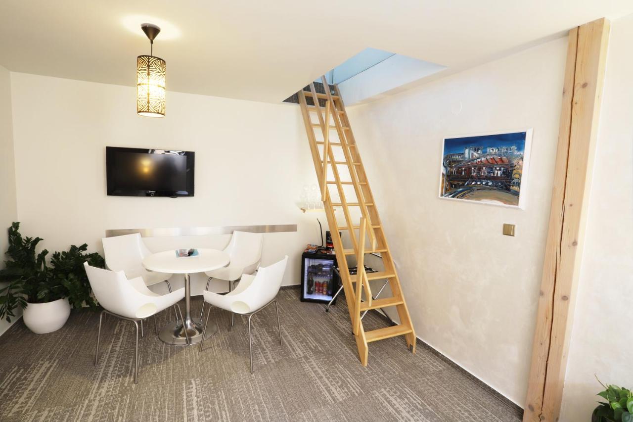 Family Duplex Quadruple Room