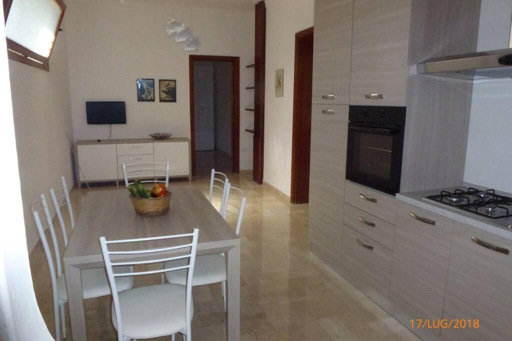 Galatone -Salento-, vicino a Gallipoli, super appartamento 6 persone - Chambres d'hôtes Galatone