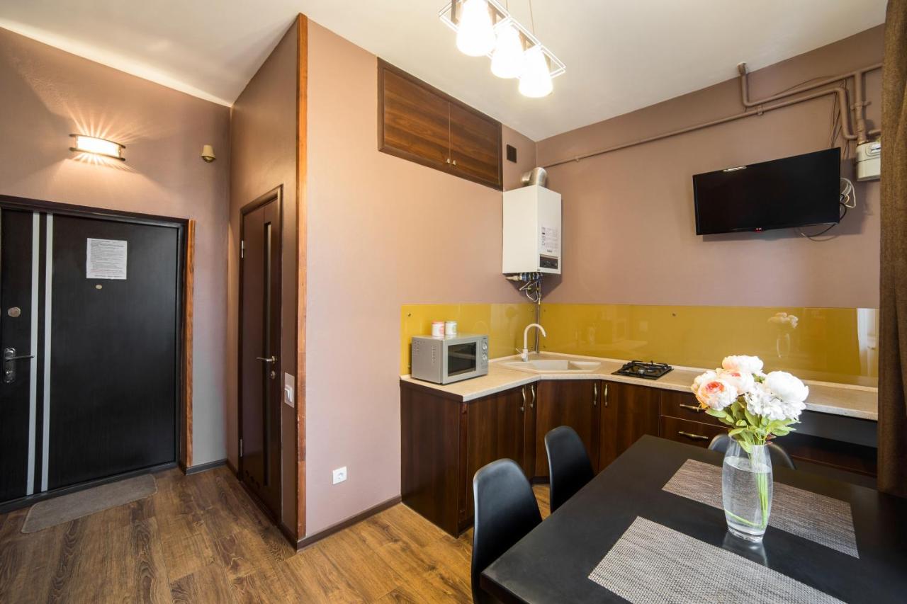 Апартаменти з сучасним ремонтом на площі Митній - B&B Leopoli